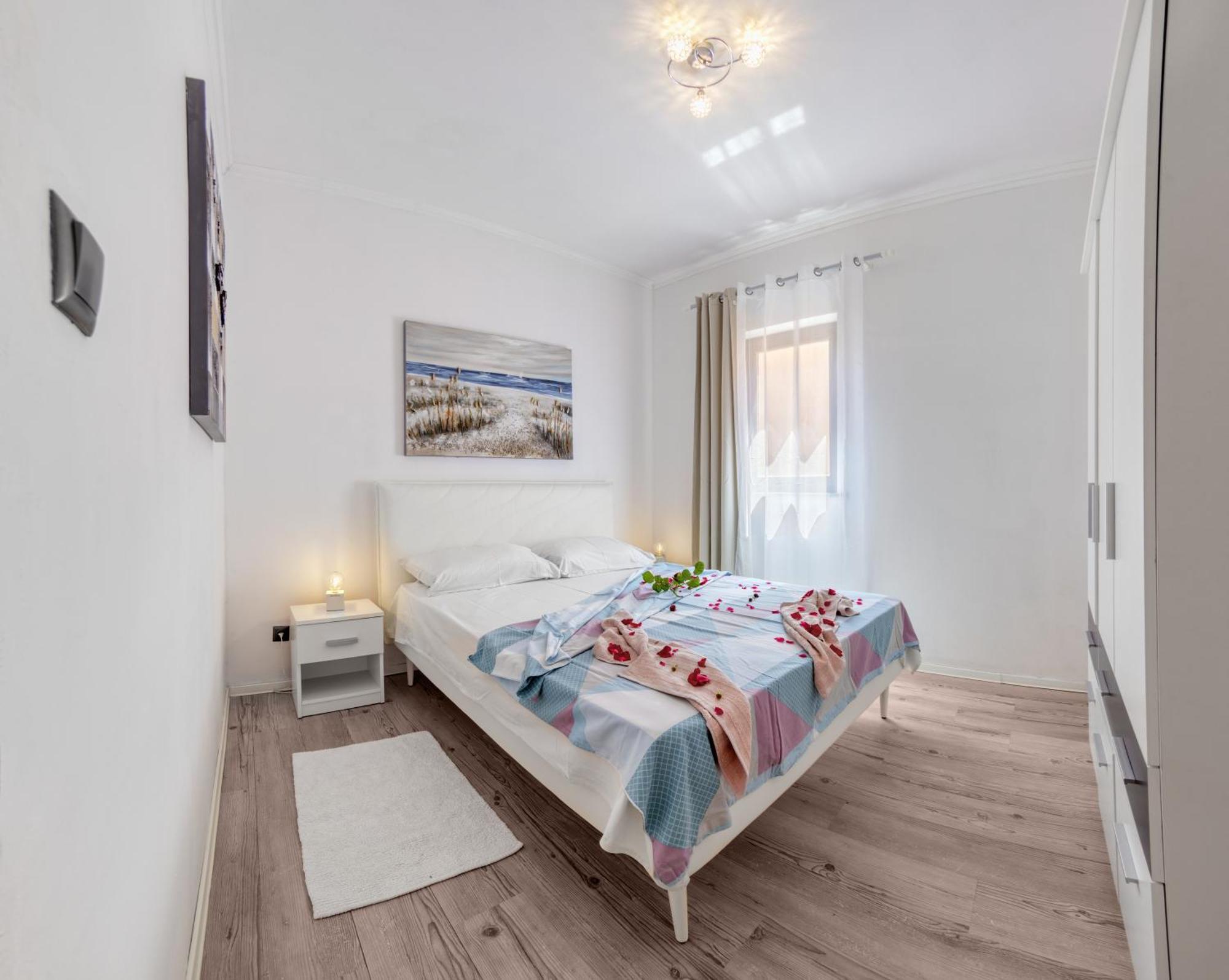 Charming House On The Beach And Deluxe Apartment Pula Bilik gambar