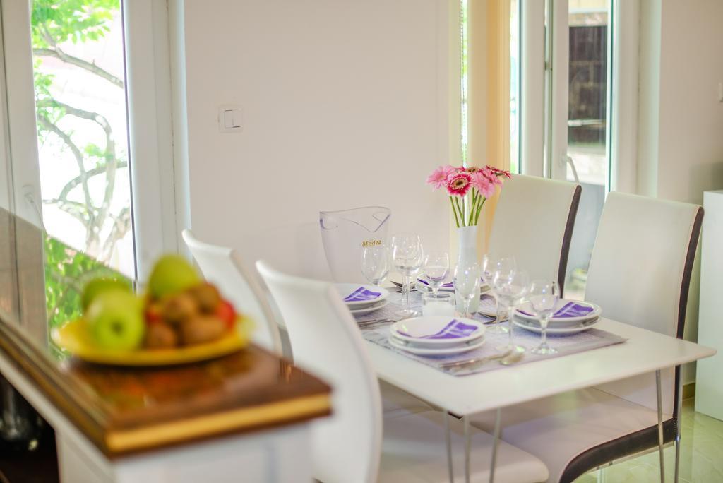 Charming House On The Beach And Deluxe Apartment Pula Luaran gambar