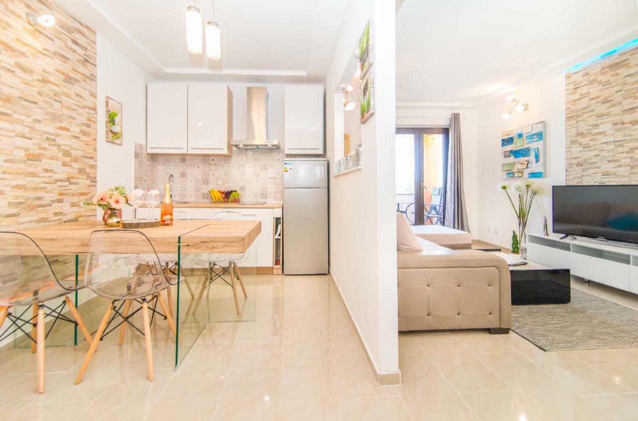 Charming House On The Beach And Deluxe Apartment Pula Luaran gambar