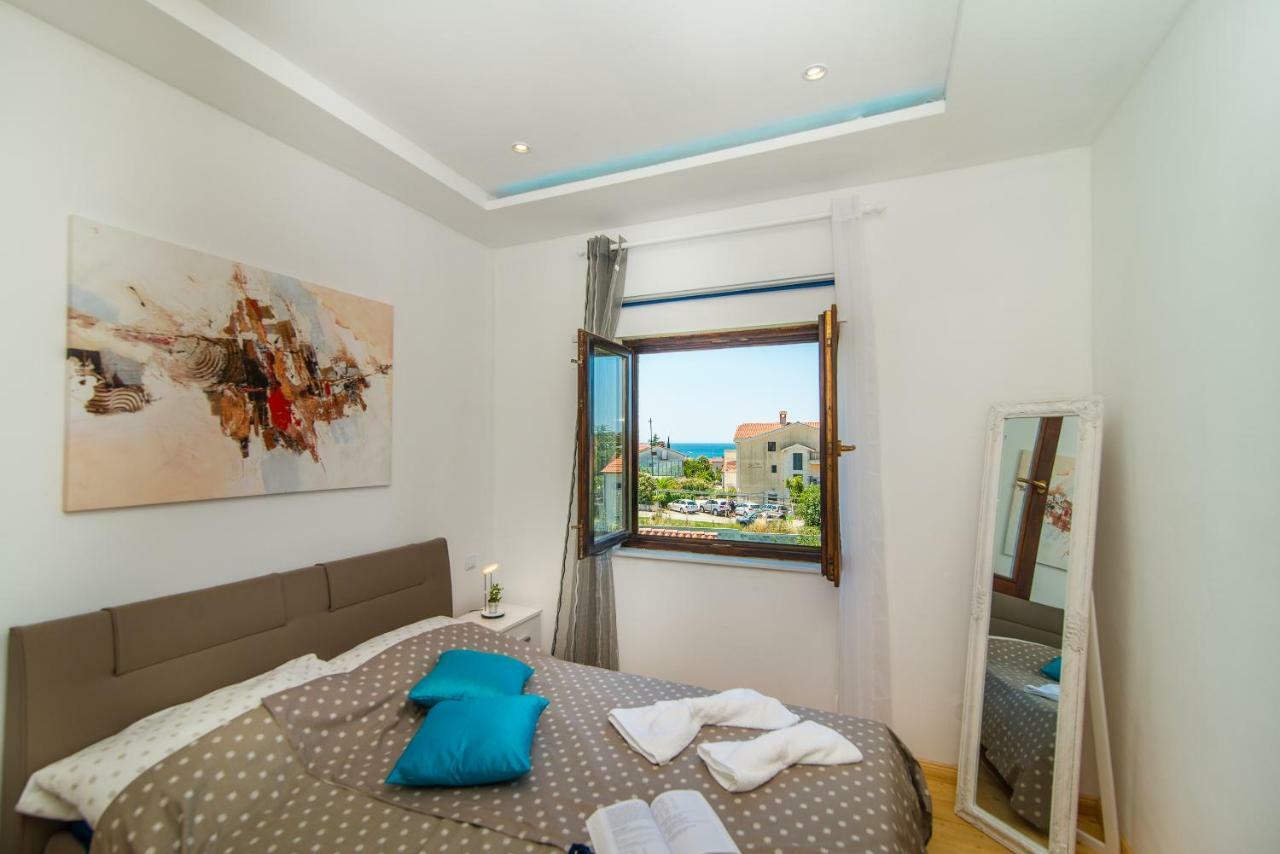 Charming House On The Beach And Deluxe Apartment Pula Luaran gambar